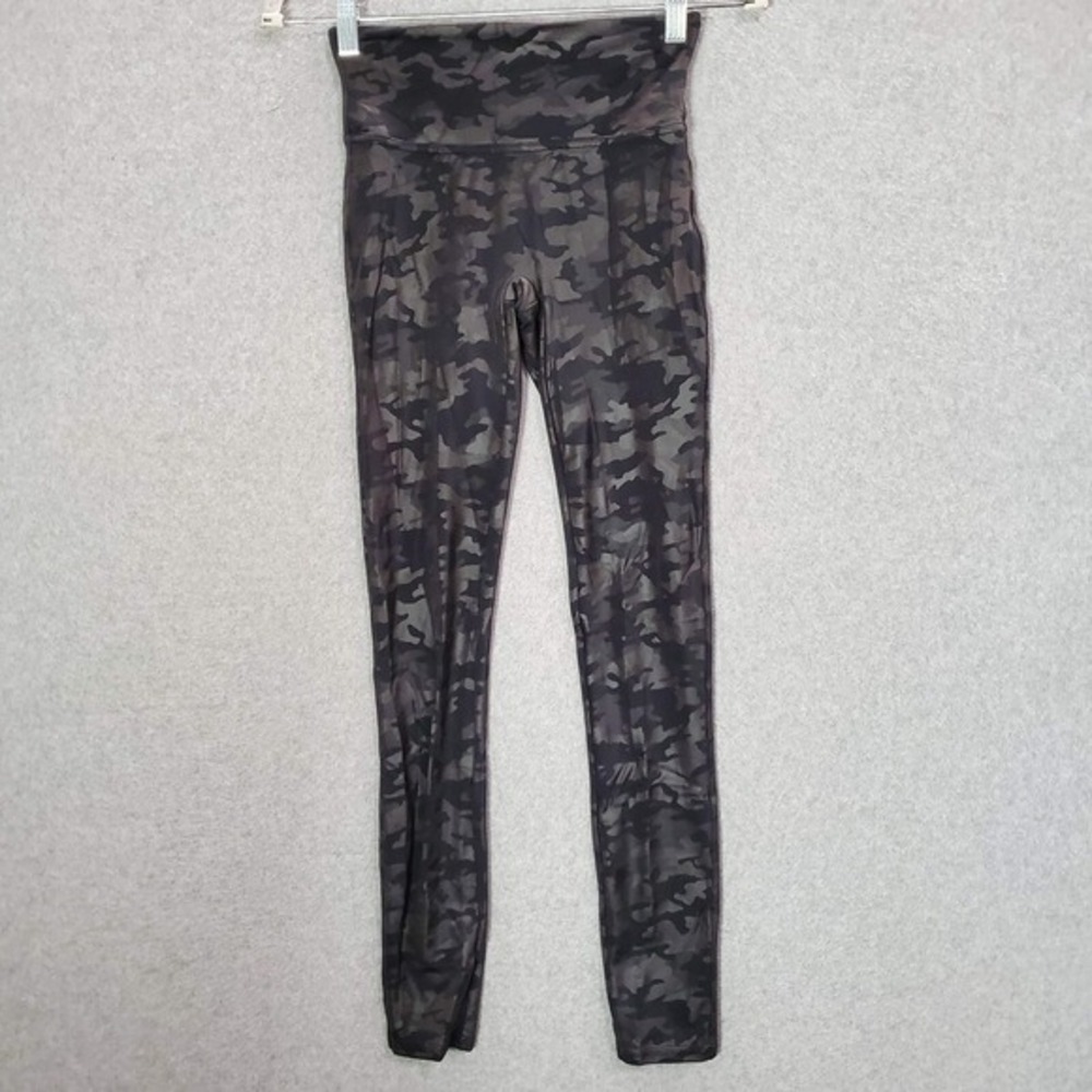 Spanx Women Activewear Pants Small Gray Camo Leggings‎ High Rise